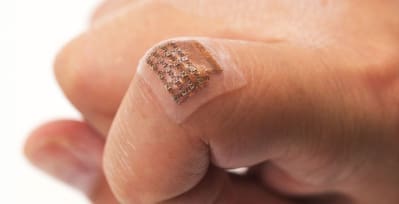 Wearable blood pressure monitor