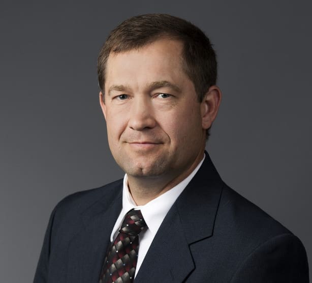 Headshot of Curt Porterfield.