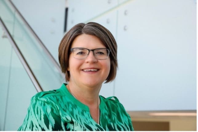 Headshot of Tina Chasek.