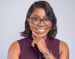 Headshot of E'licia L. Chaverest.