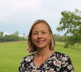 Headshot of Jessica Salerno.